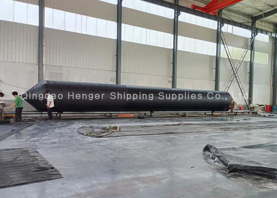 Qualité Marine Rubber Airbag with Multi Point Lifting Harness for Balanced Crane Operations and Durable Synthetic Tire Cord usine