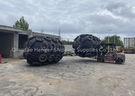 Qualité Amortisseur de flottement 80kpa de Marine Sling Type Pneumatic Rubber usine