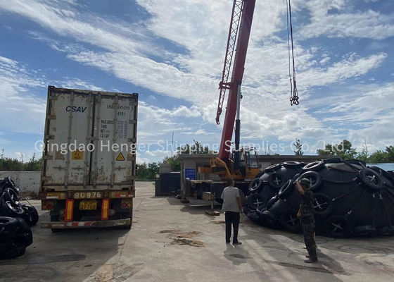Qualité Ailes gonflables en caoutchouc pour bateaux avec balles en caoutchouc usine