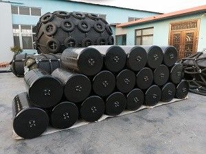 Qualité Amortisseurs remplis de mousse personnalisables avec la couche externe de Polyurea de catégorie militaire usine