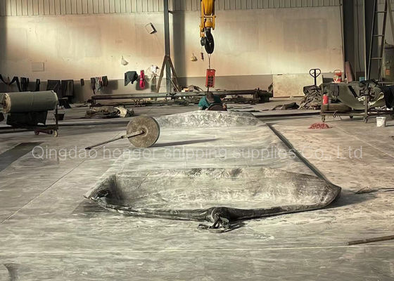 Qualité CCS délivrent un certificat 1.5x14m résistant Marine Airbags For Ship Launching usine