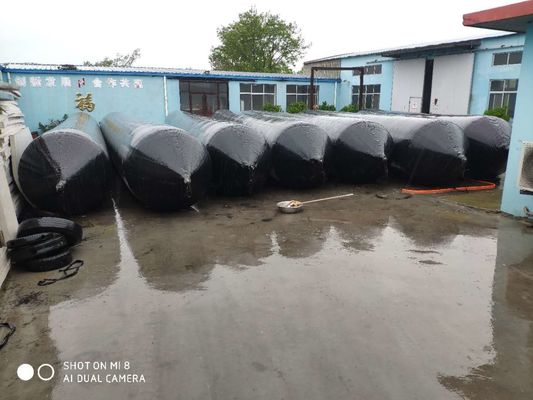 Qualité Balons gonflables flottants en caoutchouc naturel usine
