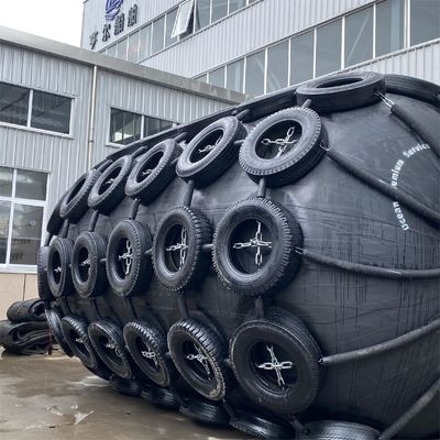 Qualité Garantie de trois ans Fender en caoutchouc pneumatique 2.0*4.5M pour anti-collision au quai usine