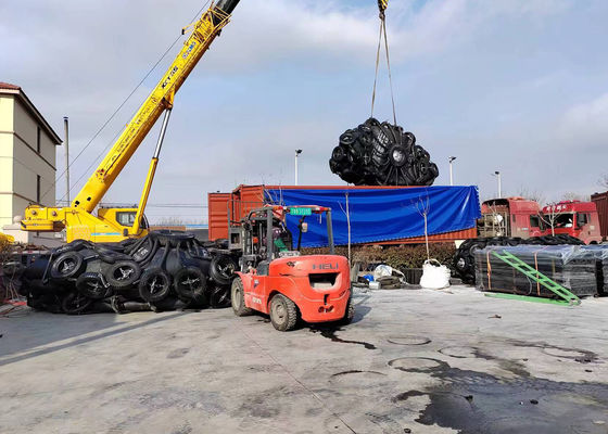 Qualité Défenseur en caoutchouc marin de quai de navire Yokohama Défenseur en caoutchouc pneumatique usine