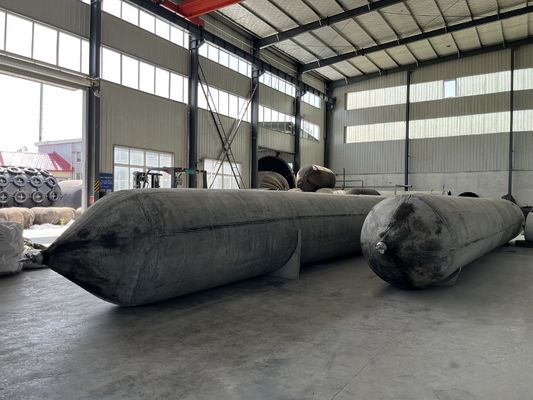Qualité Airbags de bonne qualité pour le lancement de navires avec conception gonflable usine