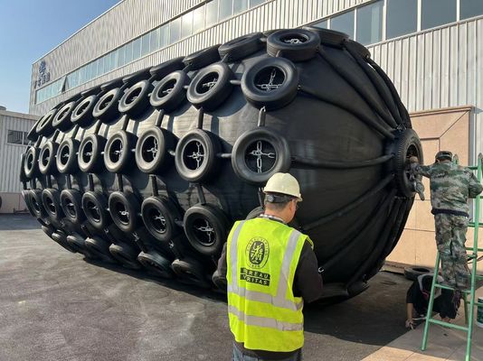 Qualité Fenders pneumatiques en caoutchouc haute pression / Yokohama Fenders usine