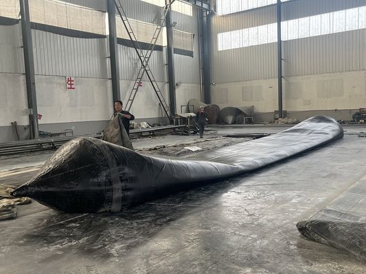 Qualité Airbags gonflables de marine noirs à pression élevée de 0,2 à 0,4 MPa usine