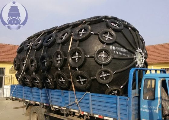 Qualité Bon prix flottant l'amortisseur marin de Yokohama pour l'amarrage et l'amarrage de cargo usine