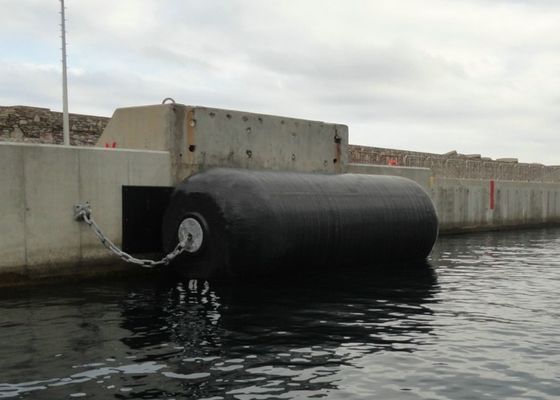 Qualité Amortisseur rempli de mousse matériel en caoutchouc EVA Float For Tuna Boats de Natual usine