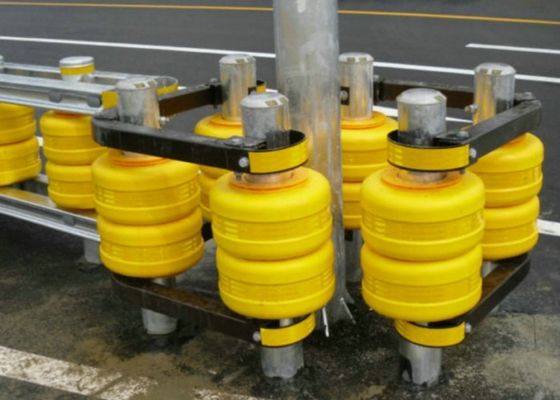 Qualité Barrière matérielle ignifuge de rouleau de route pour réduire des accidents de la circulation usine