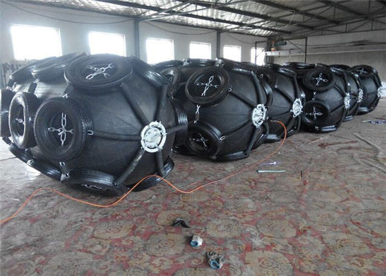 Qualité Amortisseur marin pneumatique 0.05MPA d'imperméabilité élevée d'air pour la collision de bateau usine