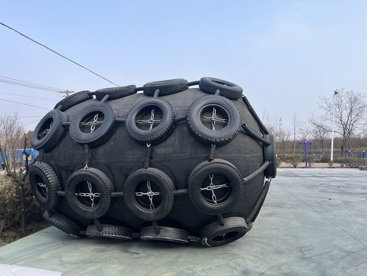 Qualité Fender en caoutchouc pneumatique noir avec une bonne résistance à l'abrasion Durée de conservation 24 mois usine