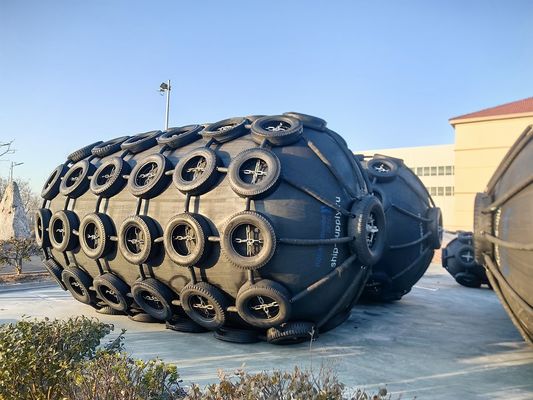 Qualité Fabrique de navires Offshore Pneumatique Marine Fenders Enroulement général usine