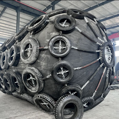 Qualité 50 Kpa / 80 Kpa Pneumatique de caoutchouc de type Yokohama usine