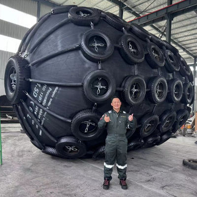 Qualité Pression interne initiale 80 kPa Type de filet Fendre marin Idéal pour les systèmes d'absorption d'impact des navires de mer et de sécurité dans les quais usine