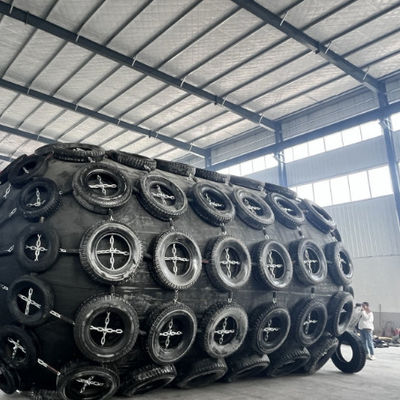 Qualité Défense pneumatique en caoutchouc anti-corrosion pour environnements d'eau salée usine