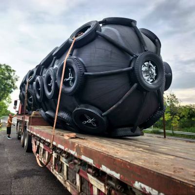 Qualité Bouée d'amarrage flottante en acier de grand diamètre pour l'offshore marin usine