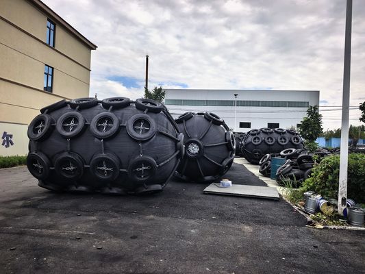 Qualité Marine Mooring Buoys On Water en acier adaptée aux besoins du client usine