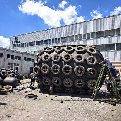 Qualité Les débroussailleurs pneumatiques en caoutchouc Henger ¢ Technologie avancée, caoutchouc de première qualité pour la sécurité et la durabilité des navires usine