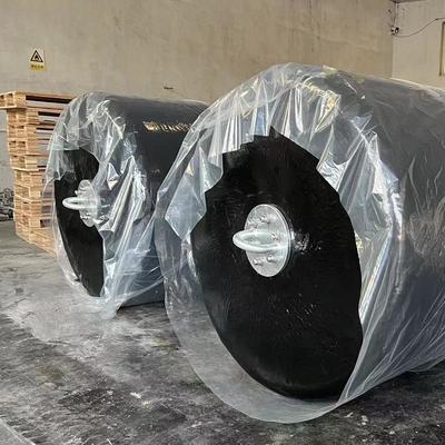 Qualité ISO17357 Certified EVA Foam Filled Marine Fender with Customizable Length for Anti Collision Protection usine