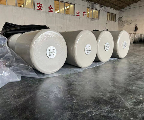 Qualité Pare-battage rempli de mousse conforme à la norme ISO 17357 résistant aux UV avec fabrication personnalisée pour la marine usine
