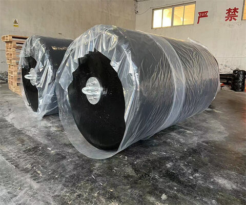 Qualité Pare-battage rempli de mousse conforme à la norme ISO 17357 résistant aux UV avec fabrication personnalisée pour la marine usine
