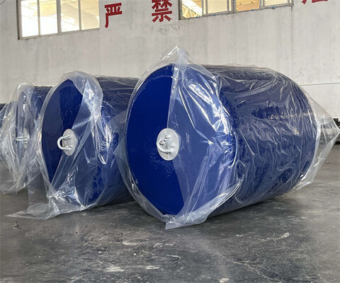 Qualité Custom Manufacturing Foam Filled Fender with ISO17357 Standard and 0.5-4.8m Diameter for Marine Applications usine