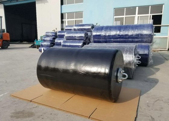 Qualité Hot Dip Galvanized Foam Filled Fender with 10 Years Using Life and High Energy Absorption for Marine Safety usine