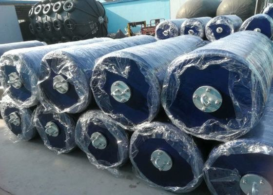 Qualité Hot Dip Galvanized Foam Filled Fender with 10 Years Using Life and High Energy Absorption for Marine Safety usine