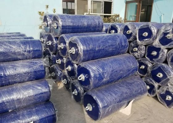Qualité Hot Dip Galvanized Foam Filled Fender with 10 Years Using Life and High Energy Absorption for Marine Safety usine