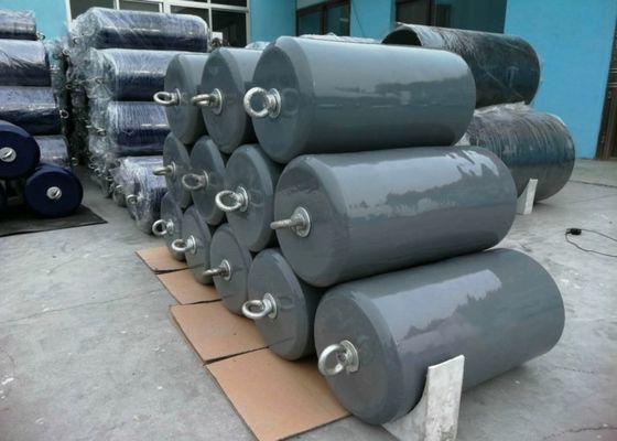 Qualité Hot Dip Galvanized Foam Filled Fender with 10 Years Using Life and High Energy Absorption for Marine Safety usine