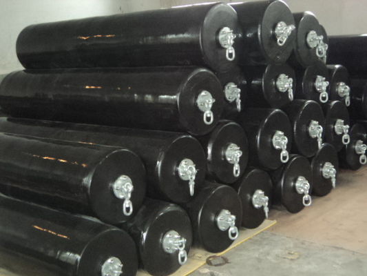 Qualité High Energy Absorption Capacity Foam Filled Fender with Hot Dip Galvanized Flange and 10 Years Using Life for Marine and Dock Protection usine