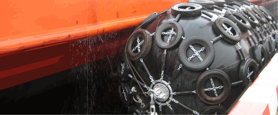 Qualité Grande coutume d'amortisseurs de bateau de Marine Cylindrical Foam Filled Fender usine
