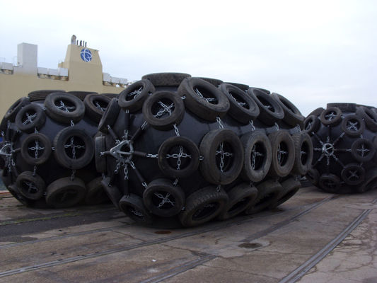 Qualité Certification en caoutchouc pneumatique de Marine Rubber Fender CCS BV de l'amortisseur ISO17357 usine