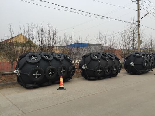 Qualité Amarrage des amortisseurs en caoutchouc de flottement de amarrage à quai de dock d'amortisseur en caoutchouc pneumatique de Yokohama usine