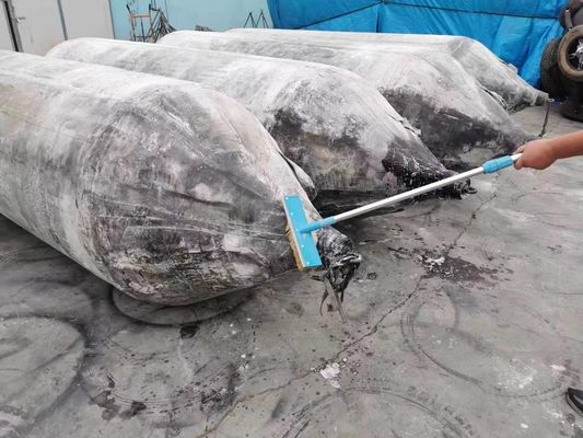 Qualité Airbags de lancement Marine Lifting Airbag de bateau global en caoutchouc 10 couches usine