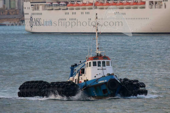 Qualité type submersible de la bride 50kpa amortisseur en caoutchouc pneumatique de Yokohama d'amortisseur pour l'amarrage à quai de bateau usine