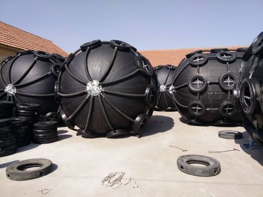 Qualité Filets de corde flottant le type pneumatique amortisseur de Marine Fender d d'amortisseurs en caoutchouc pneumatiques usine