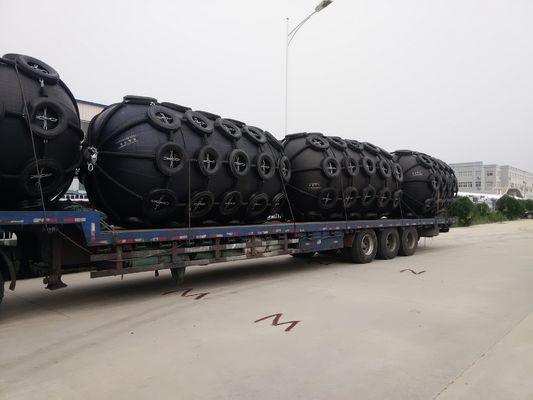Qualité Filets de corde flottant le type pneumatique amortisseur de Marine Fender d d'amortisseurs en caoutchouc pneumatiques usine