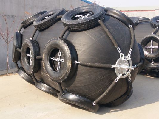 Qualité Le type en caoutchouc pneumatique submersible CCS BV de Yokohama d'amortisseur a certifié usine