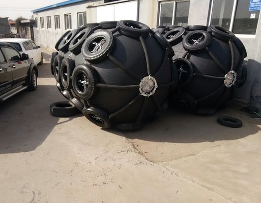 Qualité Amortisseurs en caoutchouc pneumatiques de Mat With Rope Net Pneumatic d'amortisseur en caoutchouc de bateau usine