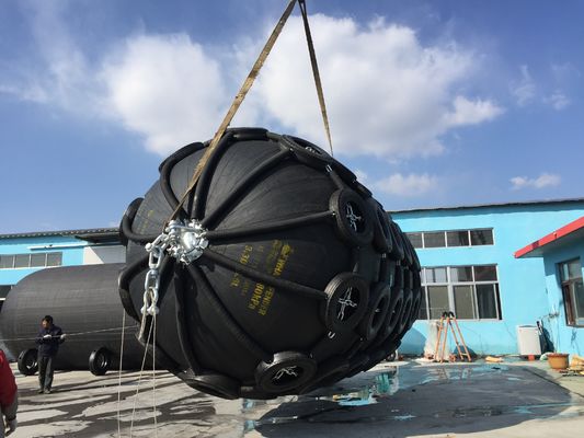 Qualité Pare-chocs faisants le coin à nervures de Yokohama Marine Rubber Fender Marine Dock usine