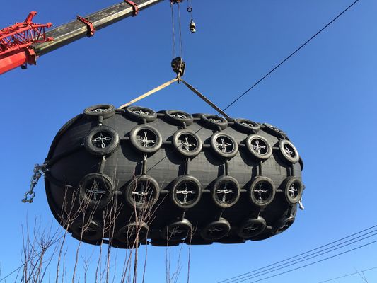 Qualité Pare-chocs faisants le coin à nervures de Yokohama Marine Rubber Fender Marine Dock usine