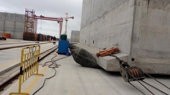 Qualité Déplacement de levage lourd d'ISO14409 Marine Salvage Inflatable Marine Airbags usine