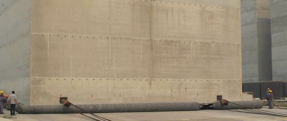 Qualité Les airbags en caoutchouc de levage lourds de basse pression ont employé Marine Airbag en caoutchouc usine