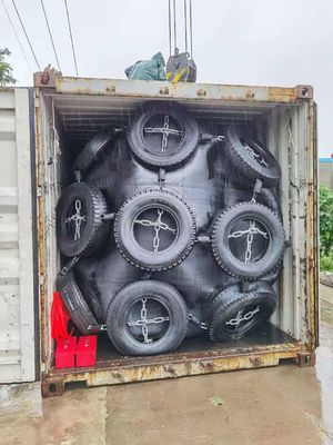 Qualité Type bateau en caoutchouc pneumatique Marine Rubber Fender de Yokohama d'amortisseur usine