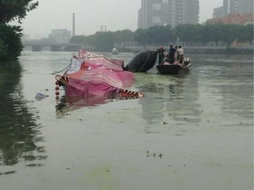 Qualité 8 couches de D15 L12m embarquent la marine à haute pression de lancement de navire d'airbags usine