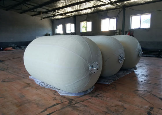 Qualité Type blanc de bride flottant l'amortisseur en caoutchouc pneumatique 50kpa 3.3x6.5m usine