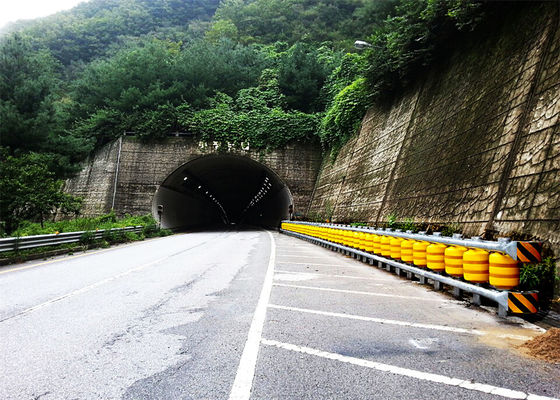 Qualité Type de roulement norme du trafic de chaussée de l'OIN d'EVA Roller Barrier de sécurité usine