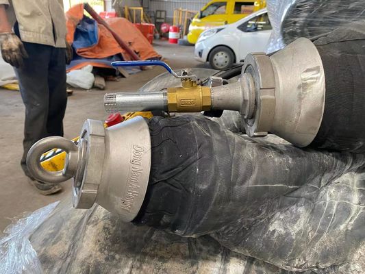 Qualité D1.5*L12 navire Marine Rubber Airbags For Heavy se soulevant et lancement de bateau usine